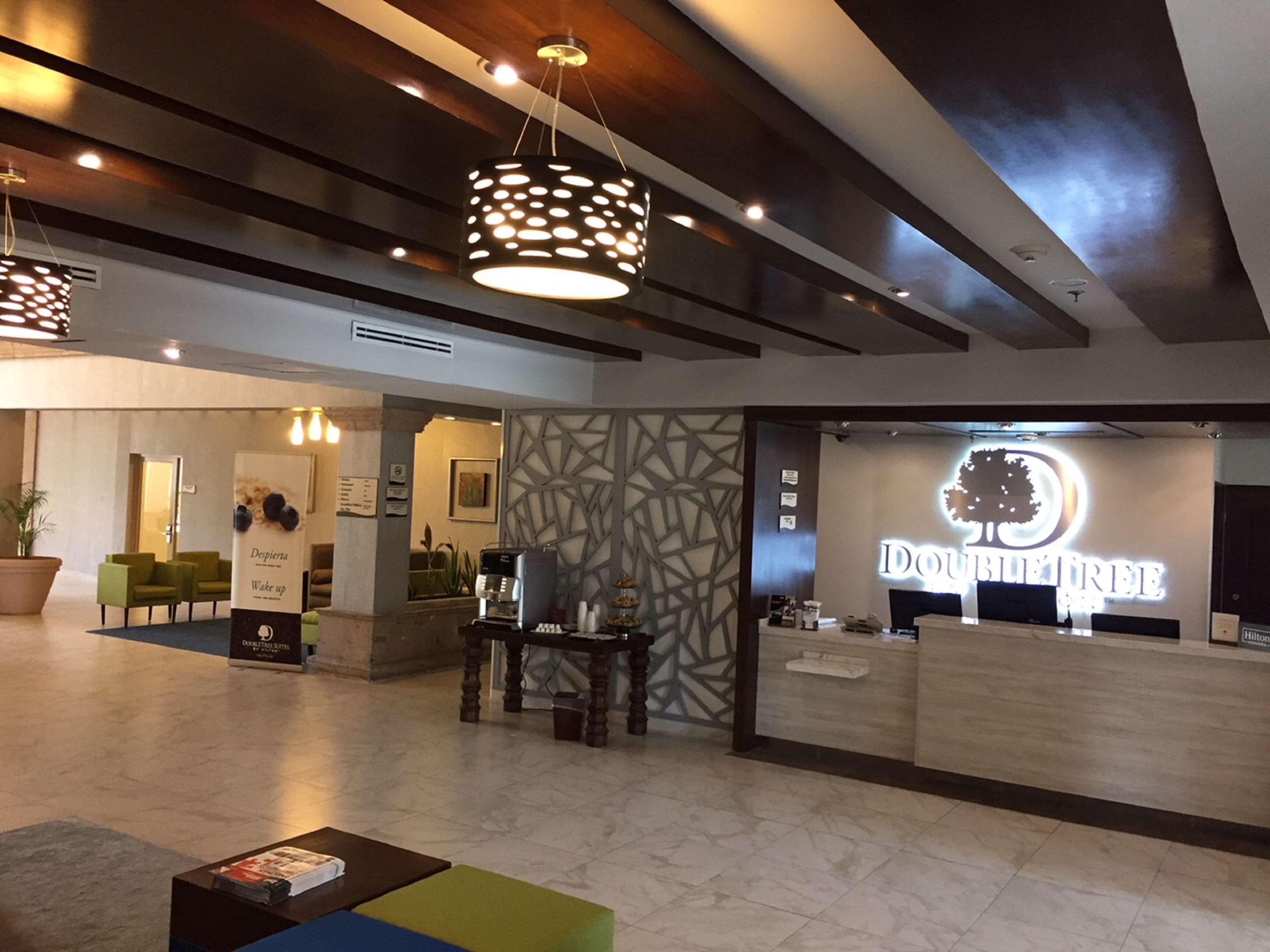 Doubletree Suites By Hilton Saltillo Exteriér fotografie