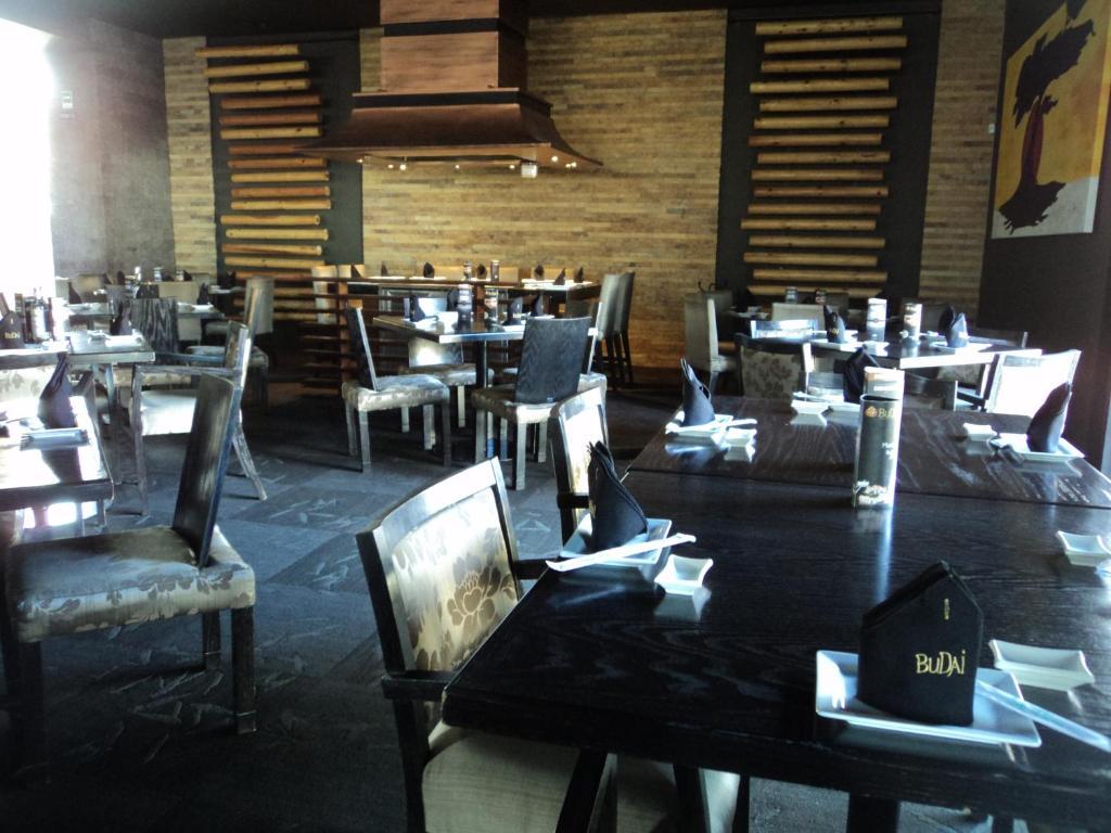 Doubletree Suites By Hilton Saltillo Exteriér fotografie